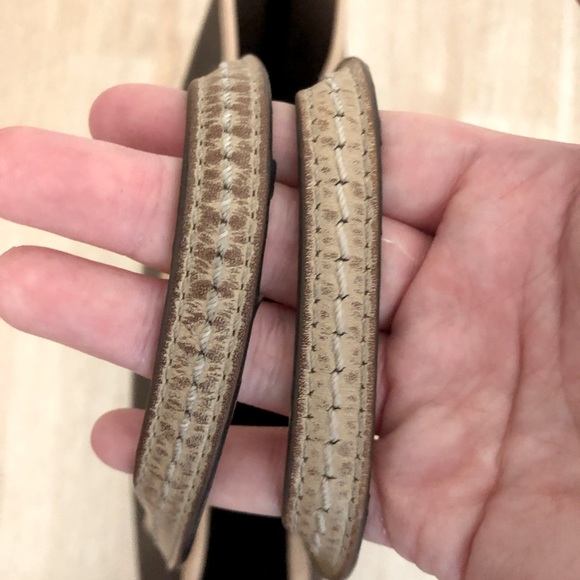 Coach Small Handbag - Picture 7 of 7